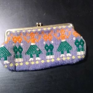 Vintage Dutch girls clutch